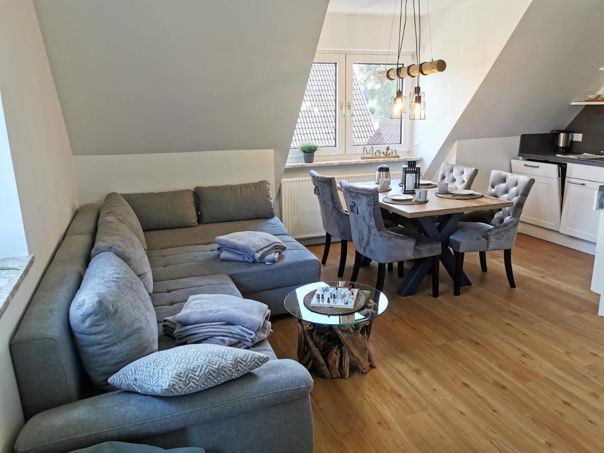 Moderne Wohnung Mit Privatpool Busum Bagian luar foto